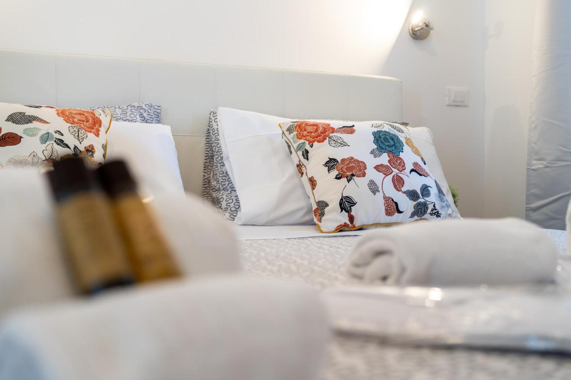 Charme In Fiera - Zona Fiera Apartment Verona Bagian luar foto