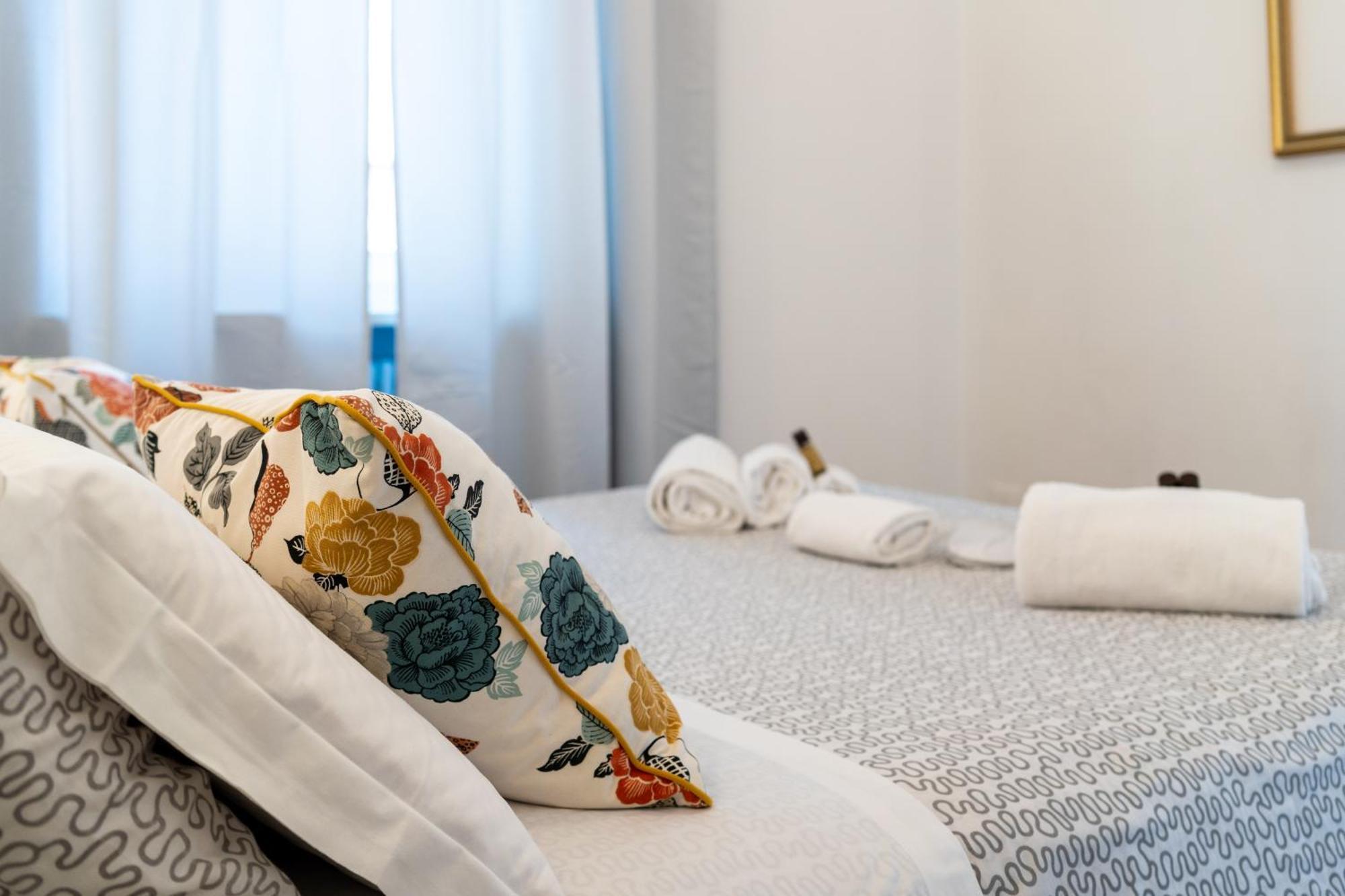 Charme In Fiera - Zona Fiera Apartment Verona Bagian luar foto